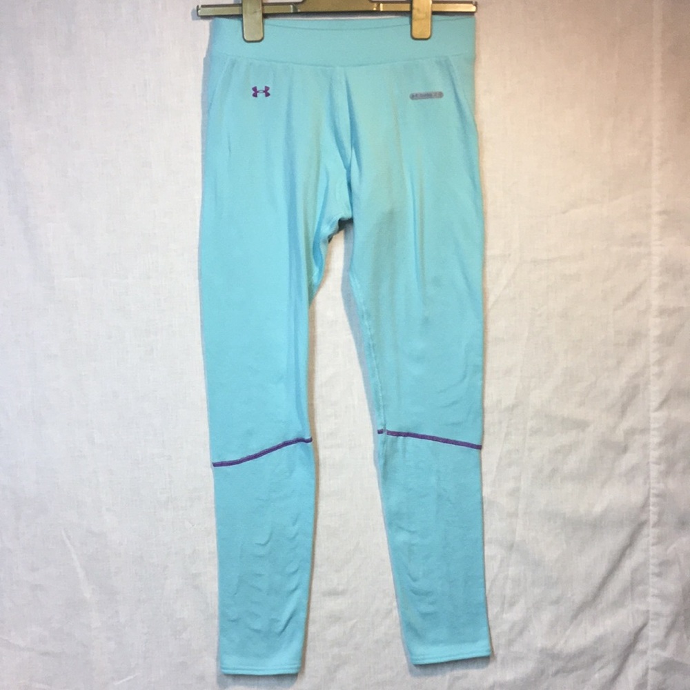 UA Base 2.0 leggings